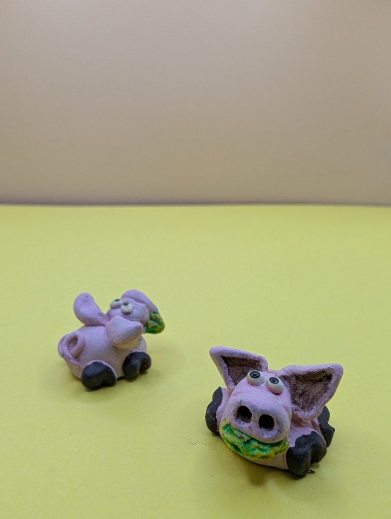 farmyard collection pig